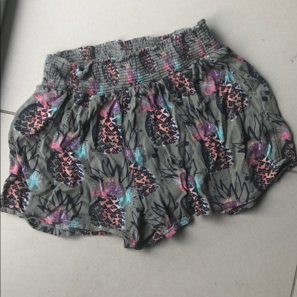 3 FOR $12! Bundle and save! Mossimo rayon with smocked waist